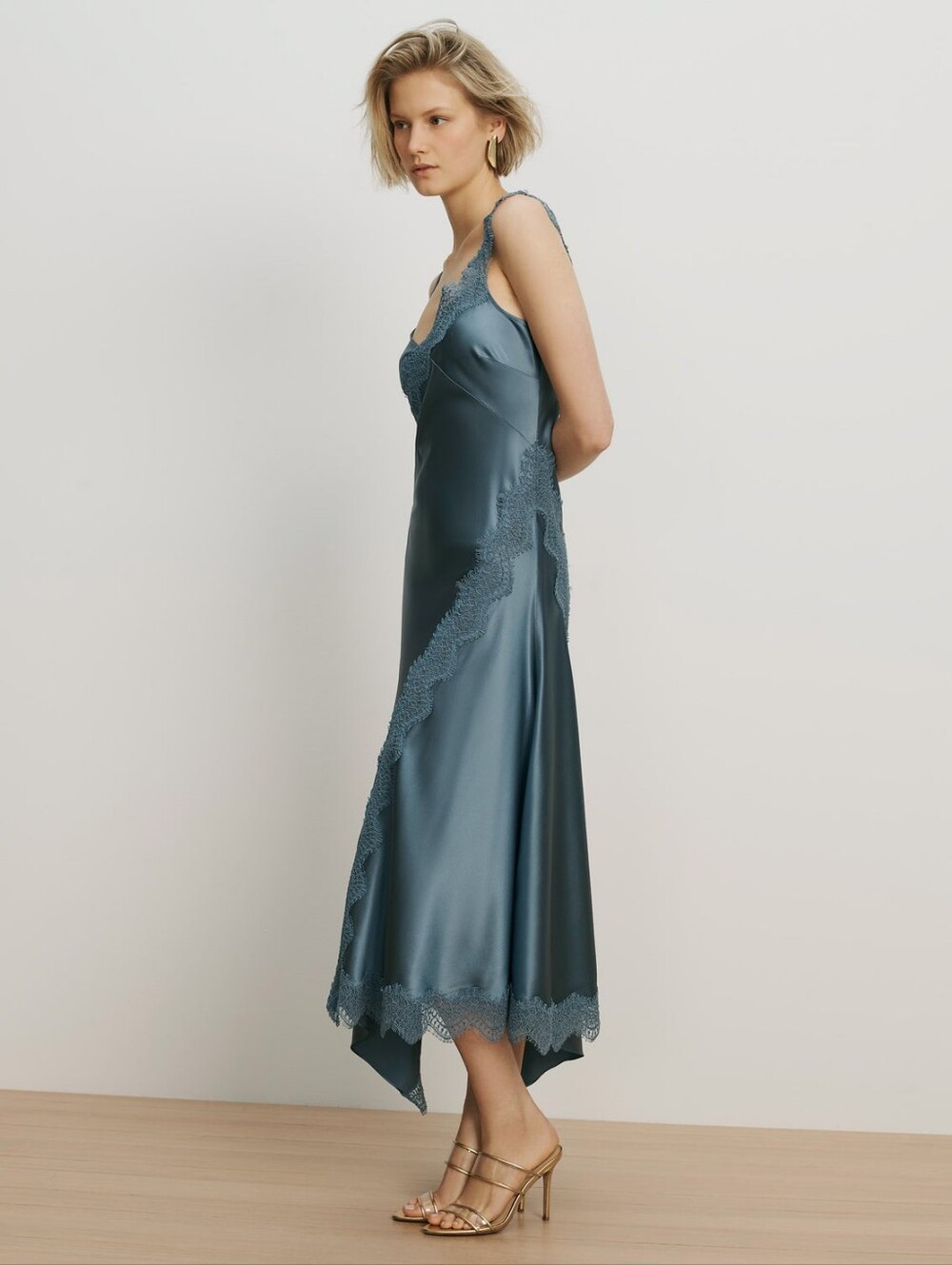 Veronica Beard Vernon Lace Maxi Dress - Picture 2 of 15